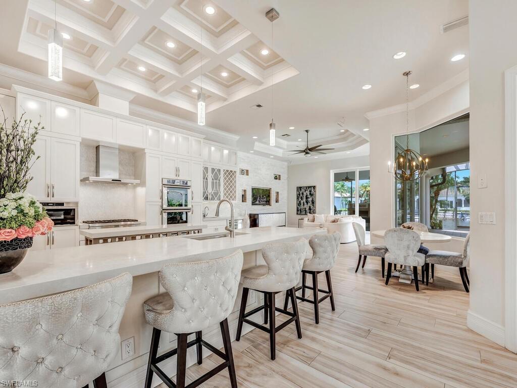 10371 Via Anacapri CT