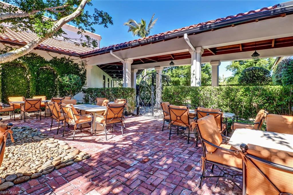 10371 Via Anacapri CT