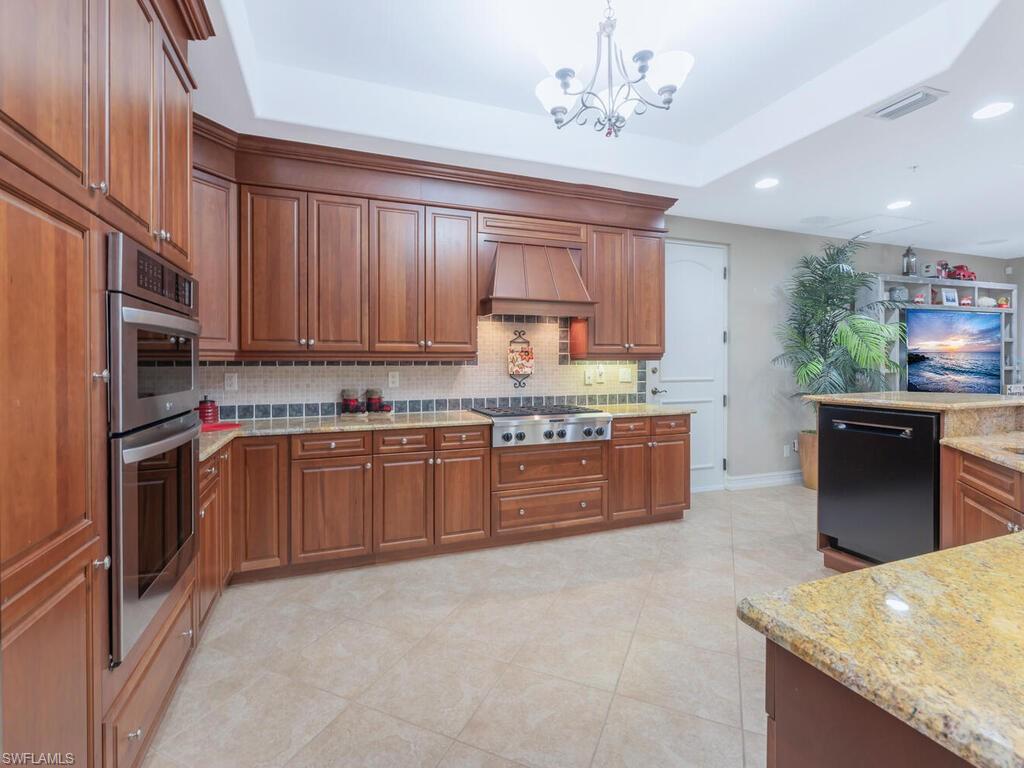 10761 Vivaldi CT # 1301