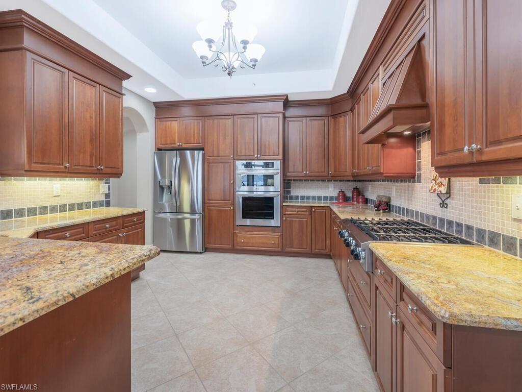 10761 Vivaldi CT # 1301