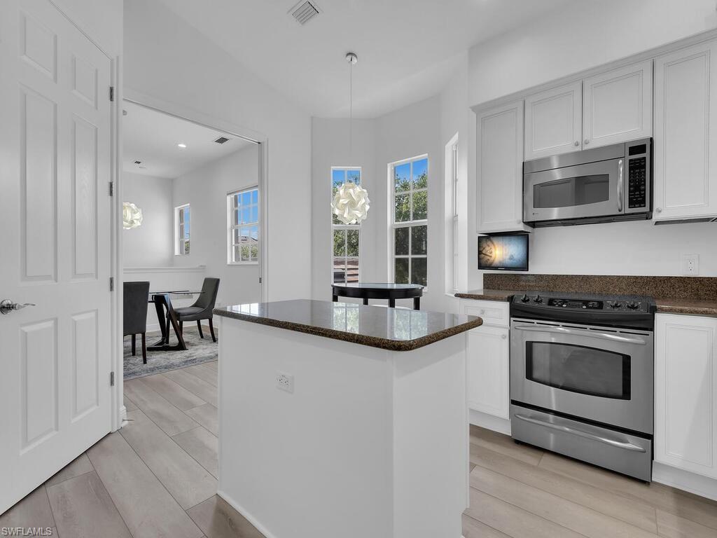 10500 Marino Pointe DR # 703