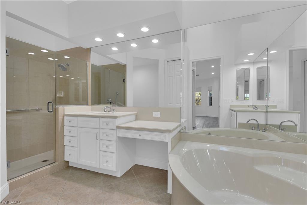 10500 Marino Pointe DR # 703