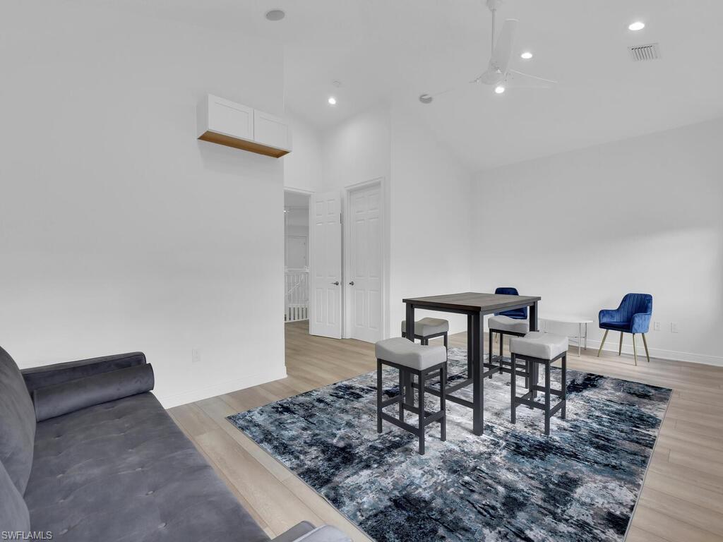 10500 Marino Pointe DR # 703