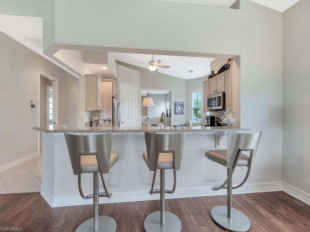 10221 Bellavista CIR # 203
