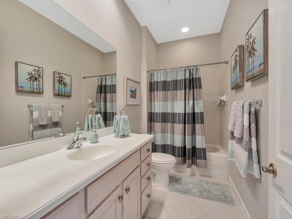 10221 Bellavista CIR # 203