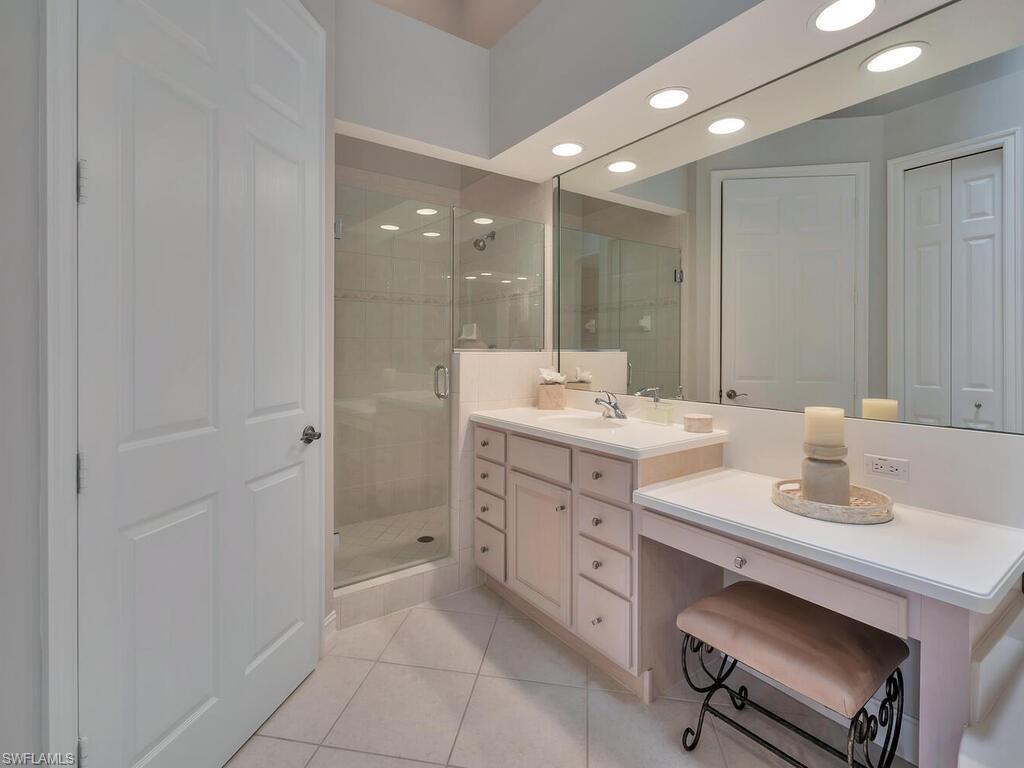 10221 Bellavista CIR # 203