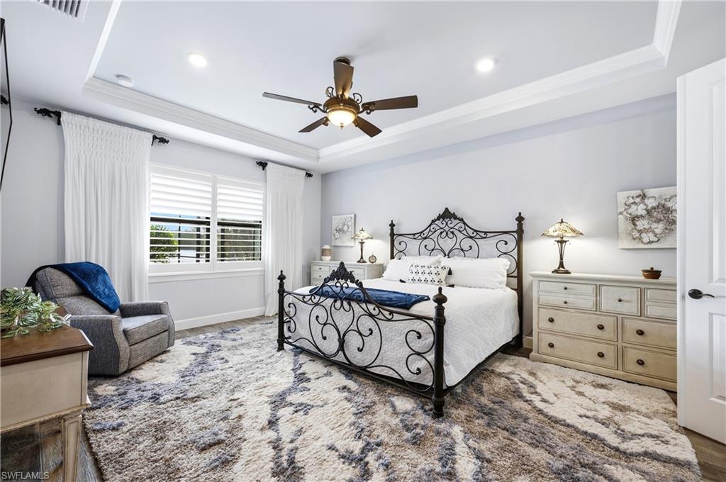 19125 Aqua Shore DR