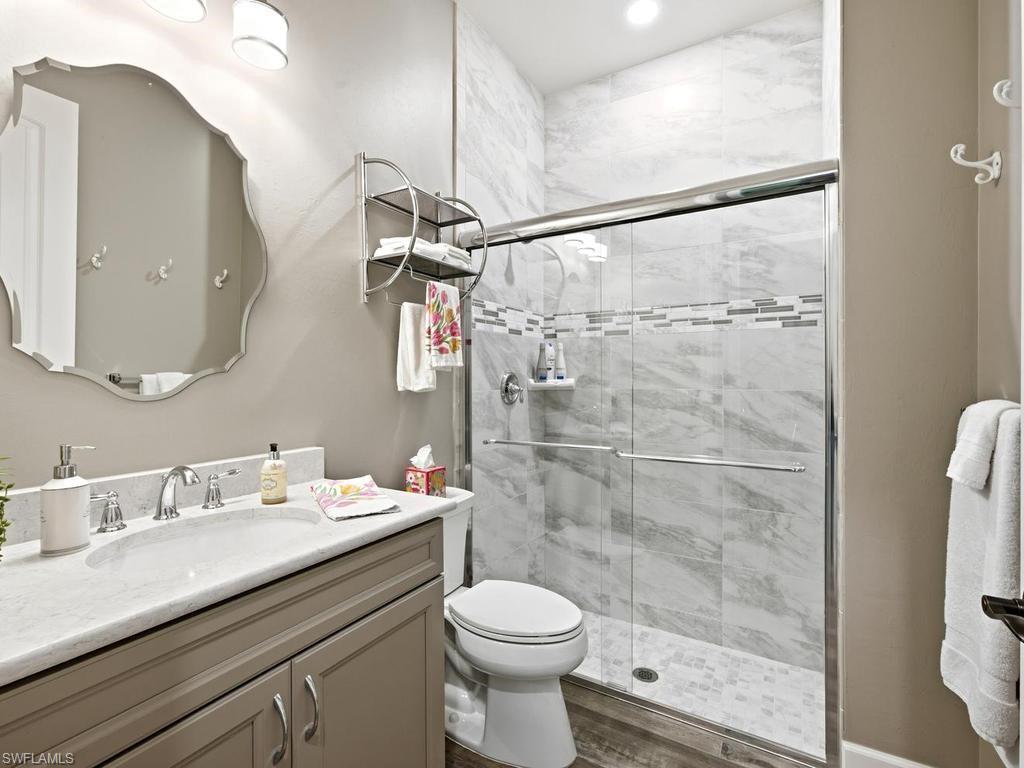 19125 Aqua Shore DR