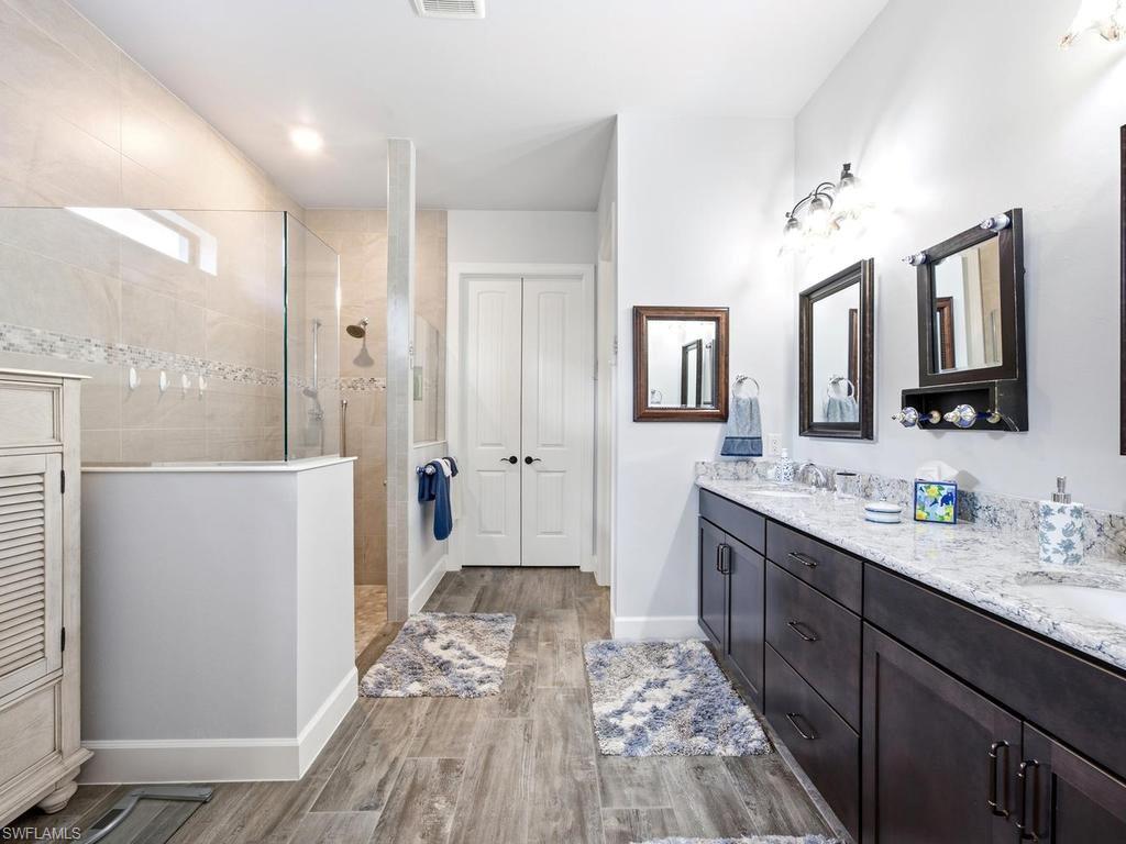 19125 Aqua Shore DR