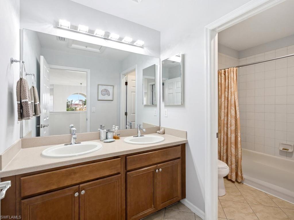 9314 La Bianco ST