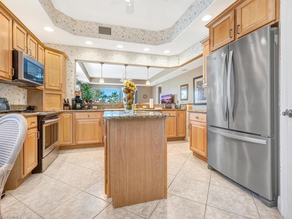 10540 Marino Pointe DR 301