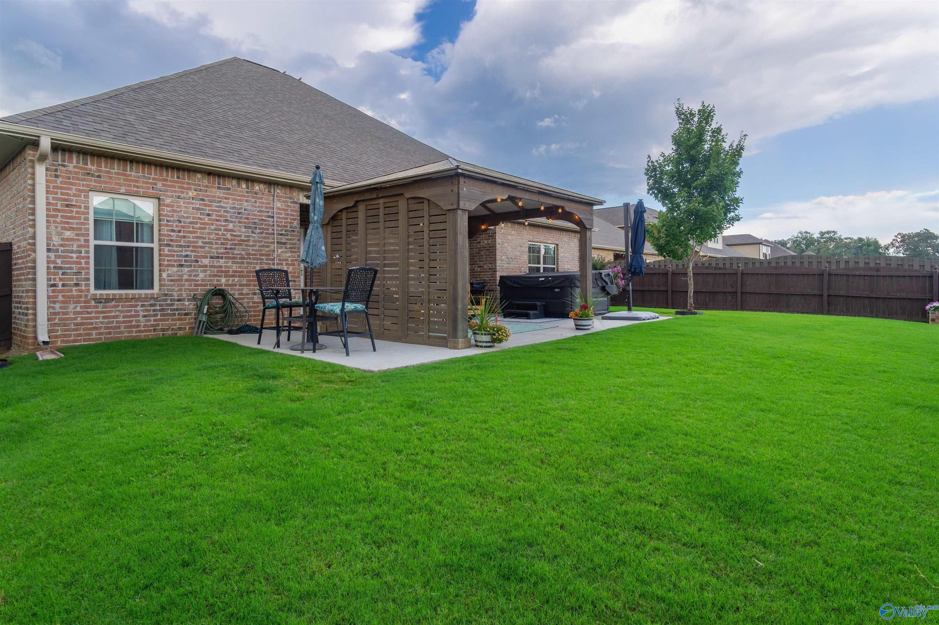 11015 Thorne Drive