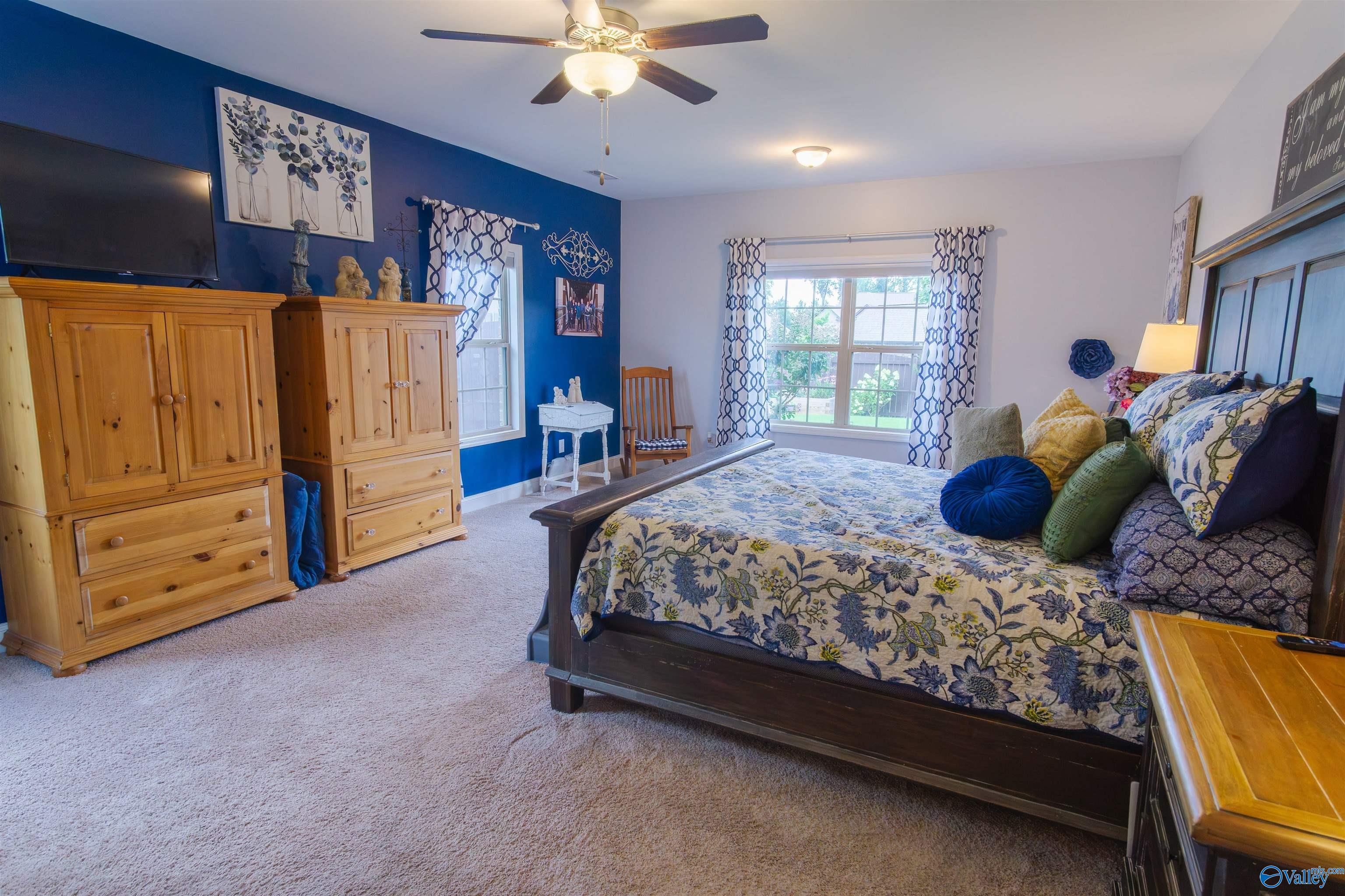 11015 Thorne Drive
