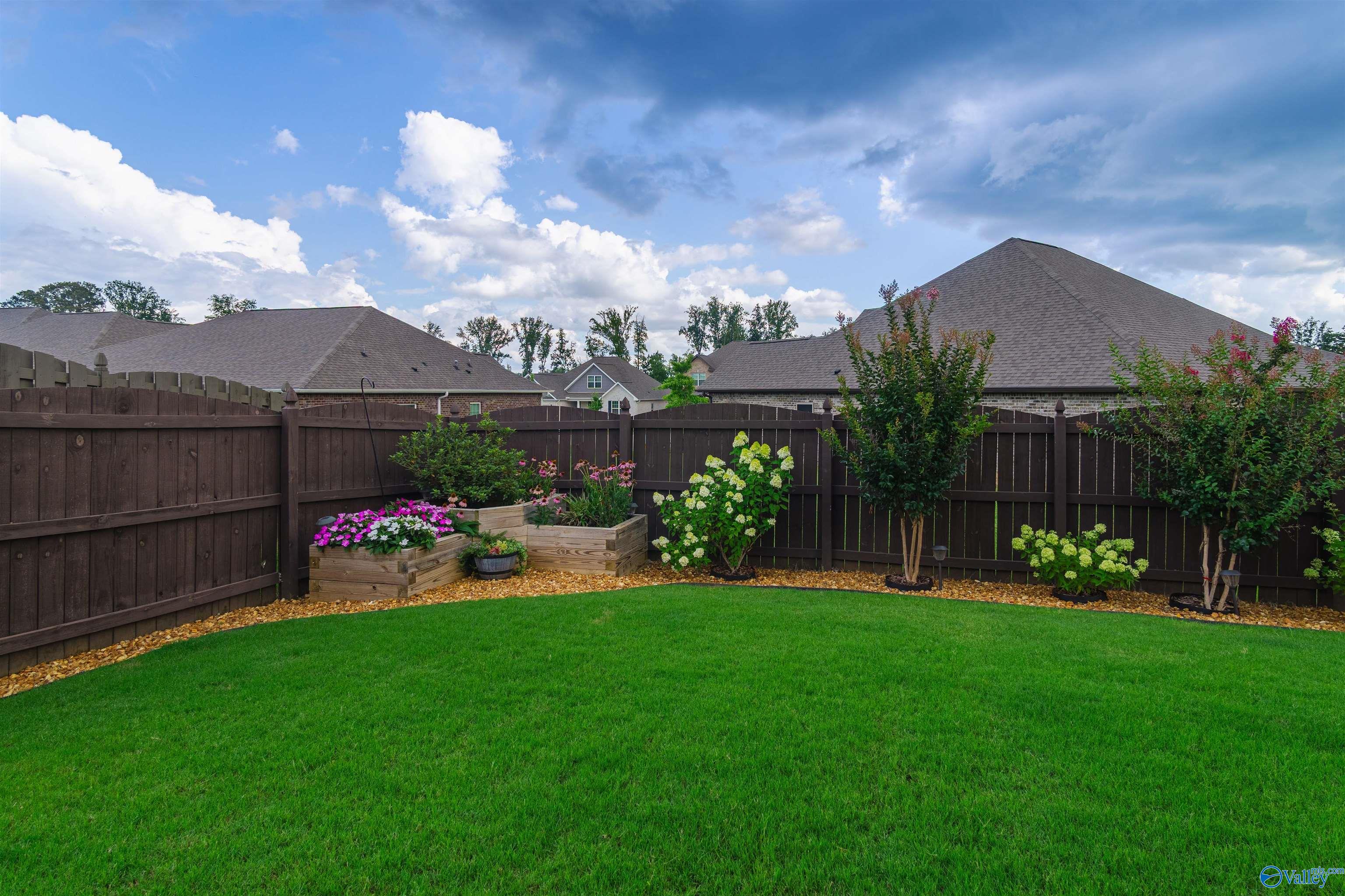 11015 Thorne Drive