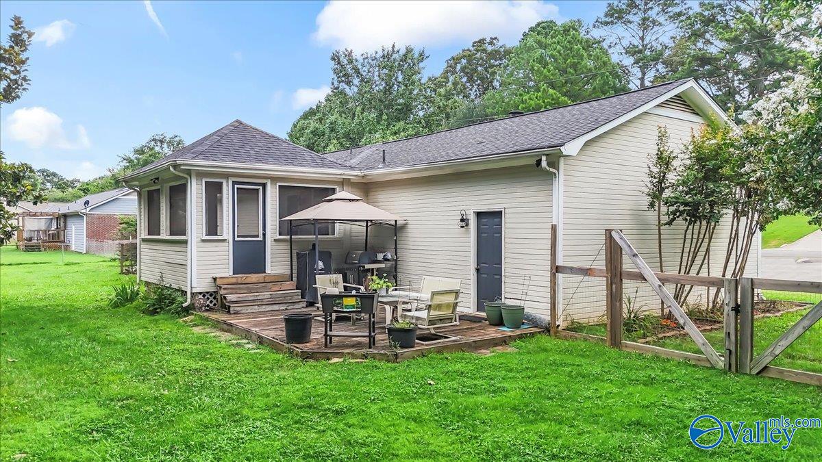 104 Mcclellan Lane