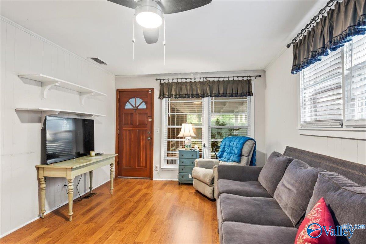6418 Robinhood Lane