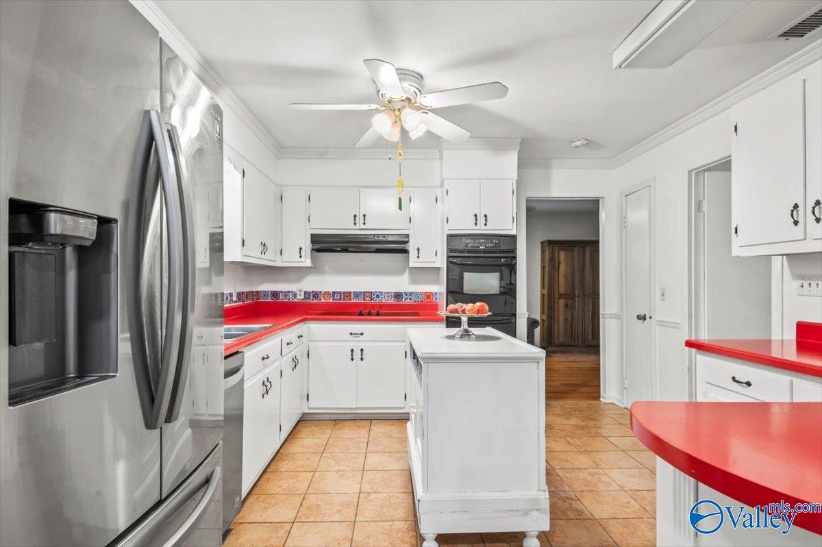 6418 Robinhood Lane