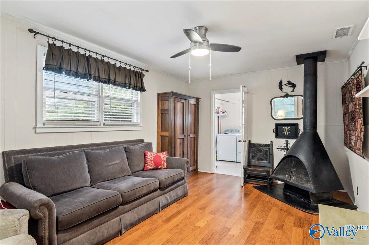 6418 Robinhood Lane