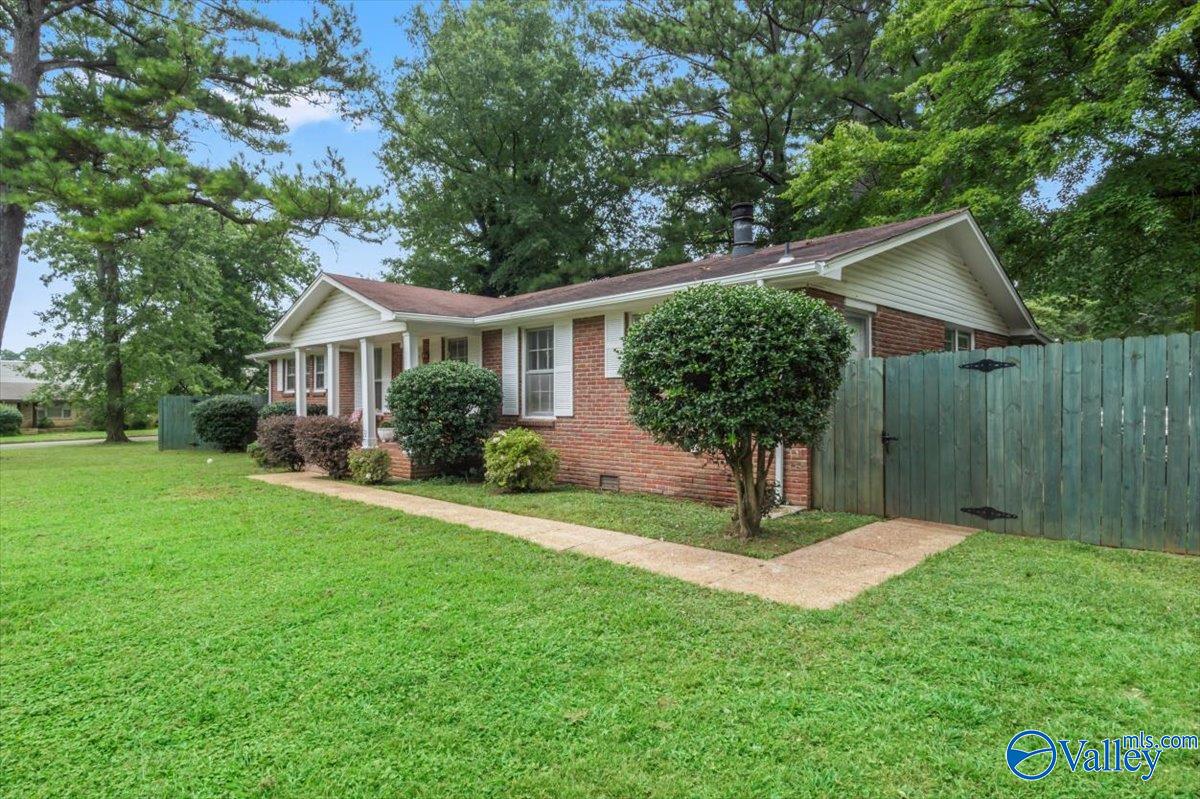 6418 Robinhood Lane