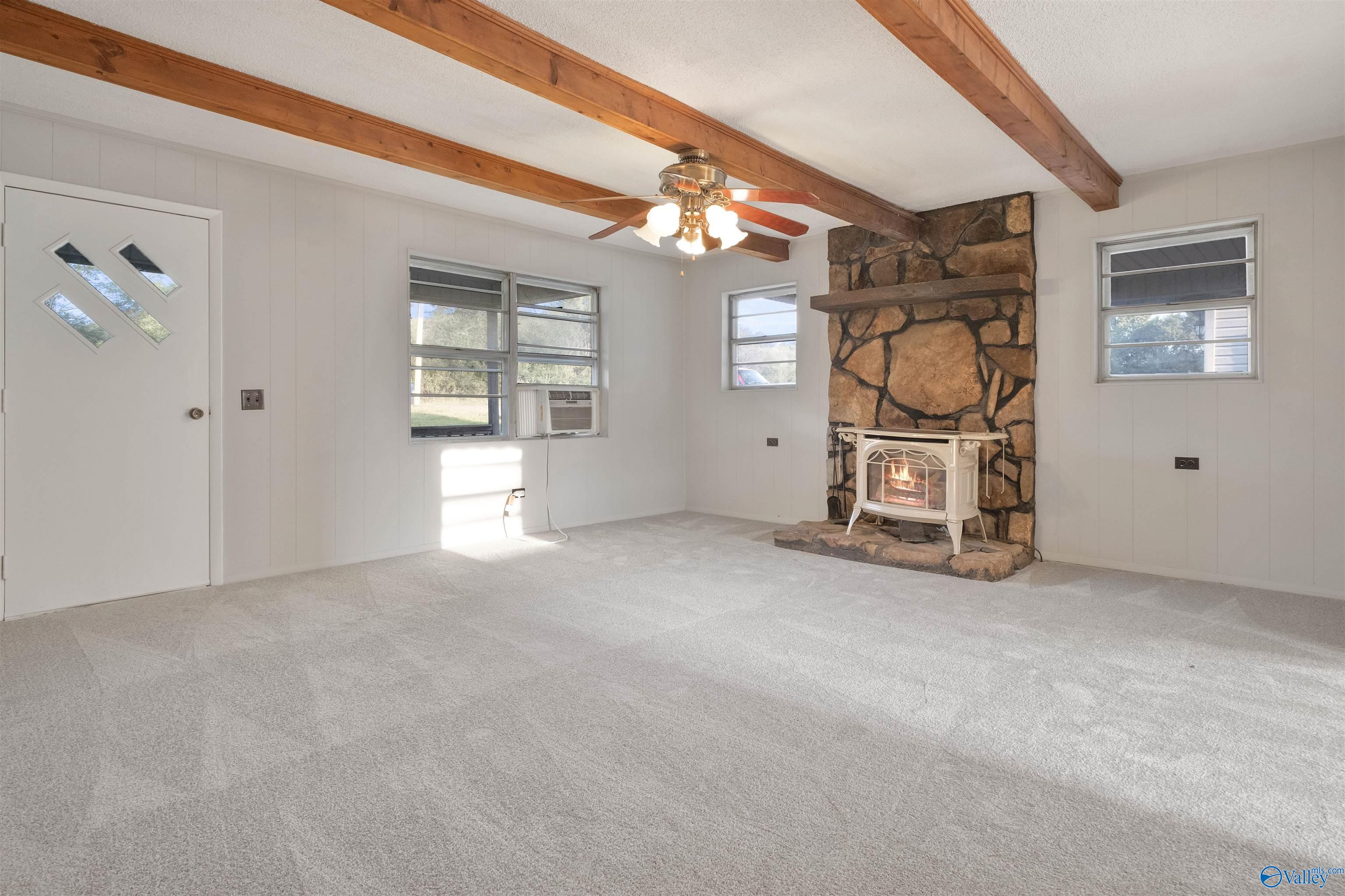 2565 County Road 82