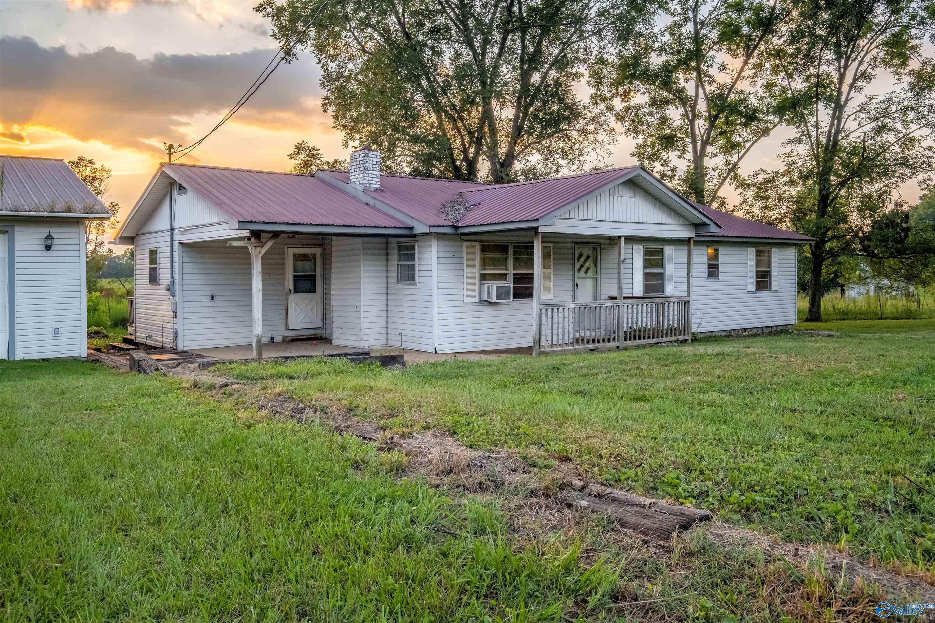 2565 County Road 82