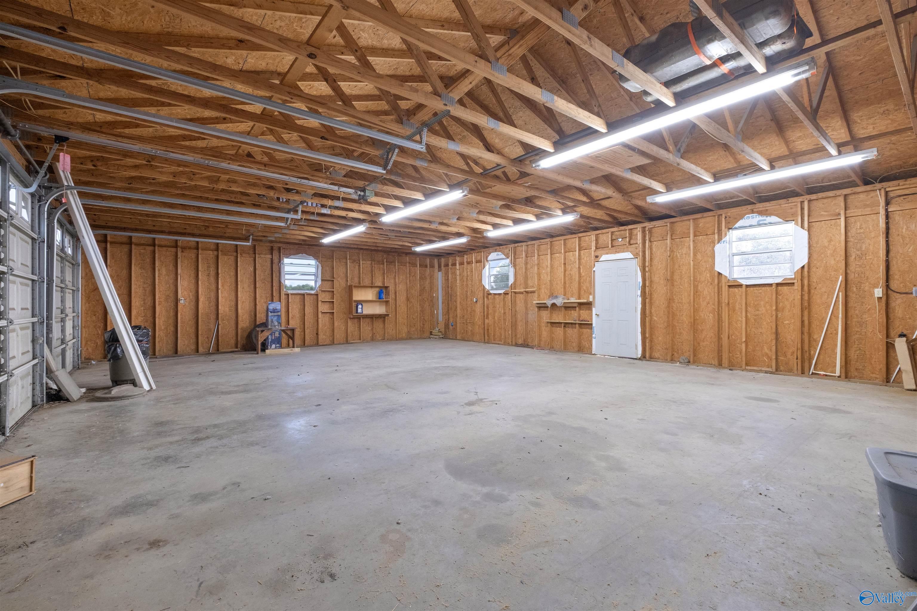 2565 County Road 82