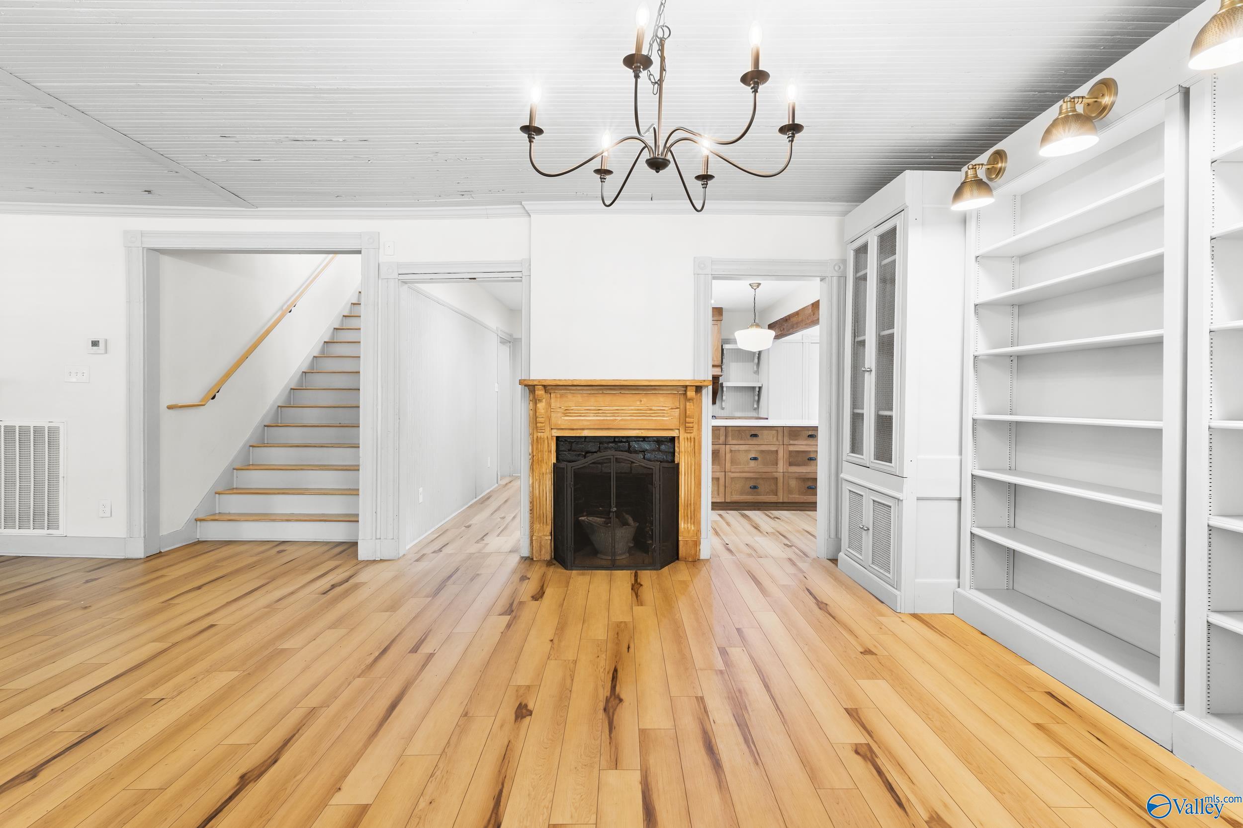 3305 Bradley Street SW