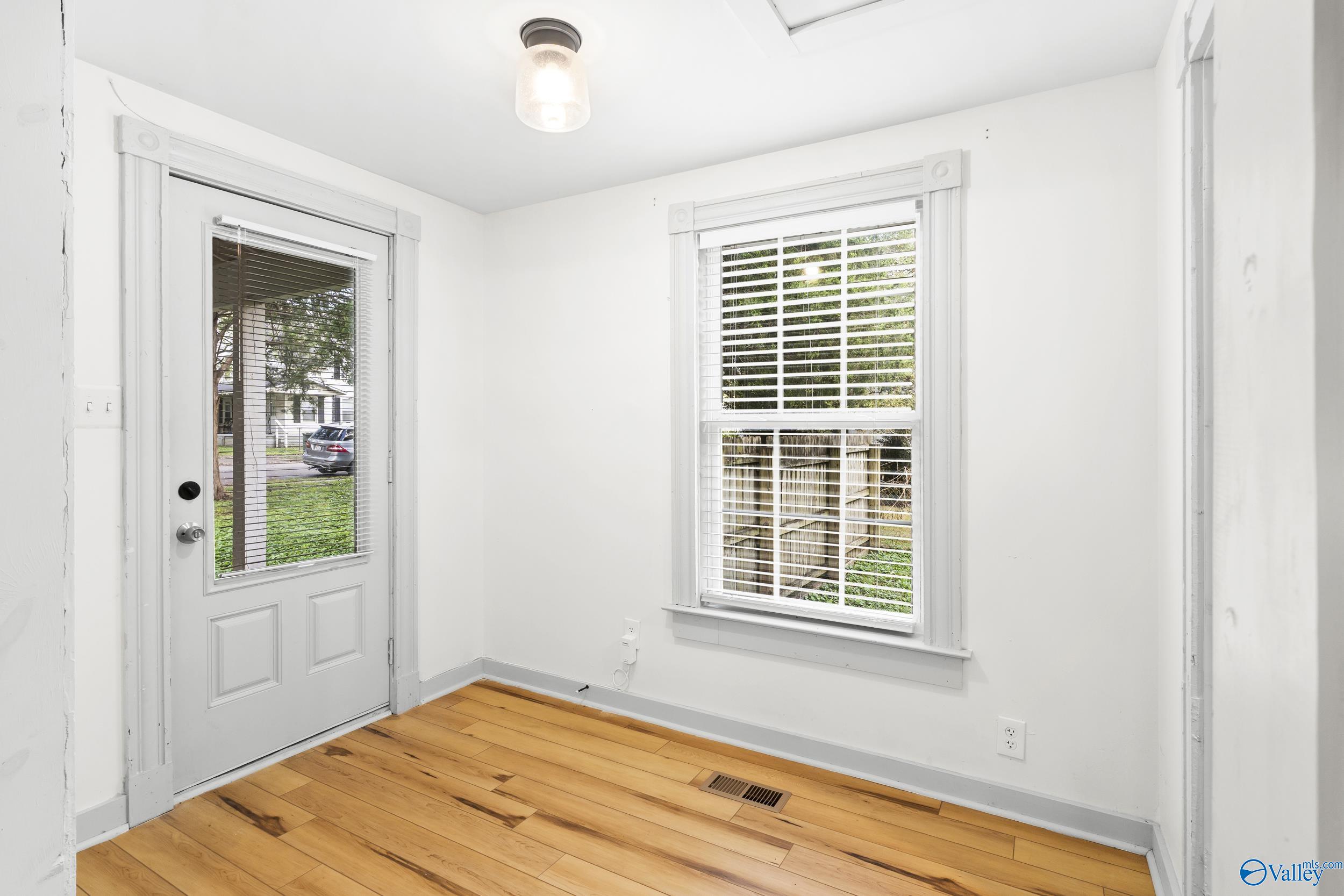 3305 Bradley Street SW