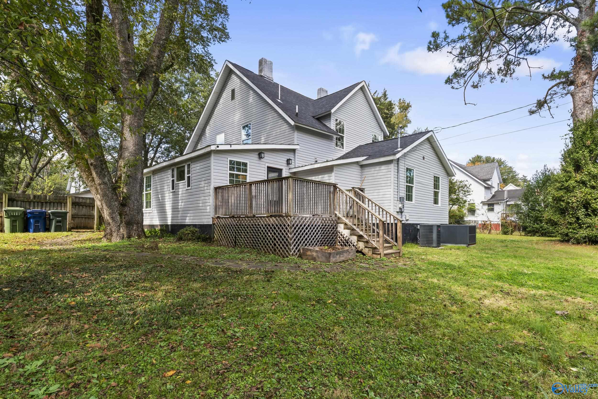 3305 Bradley Street SW