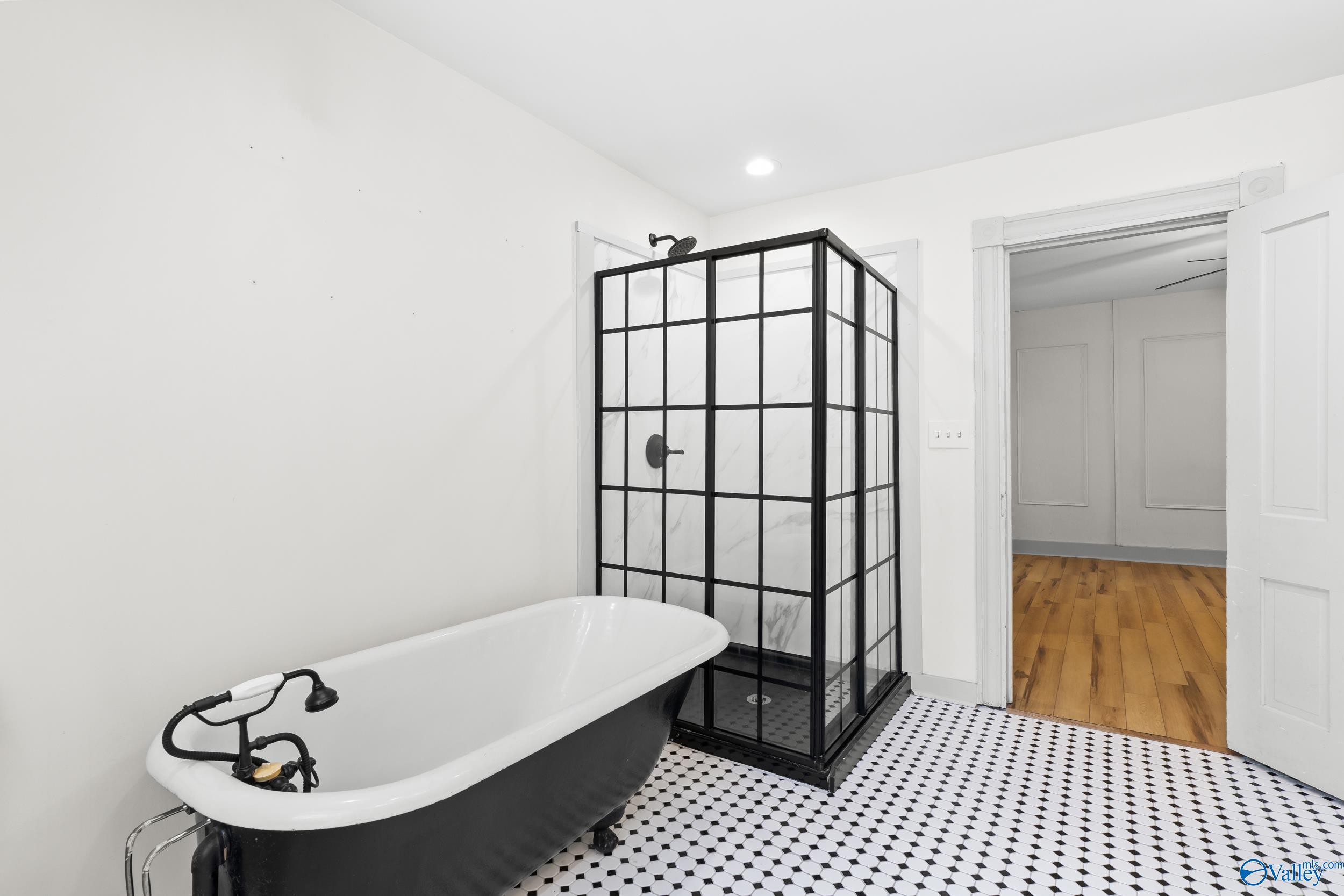 3305 Bradley Street SW