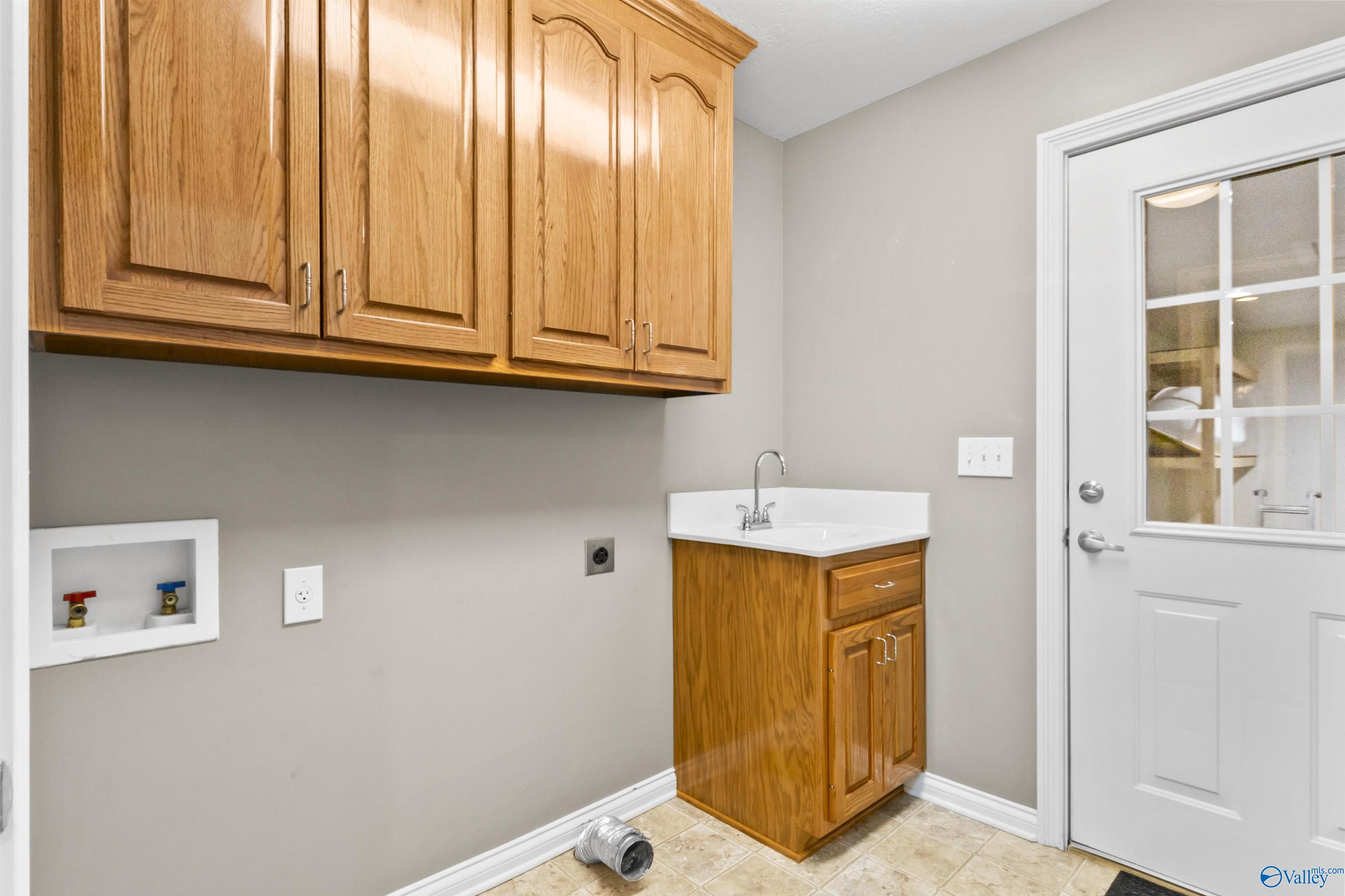 2571 Little Creek Road