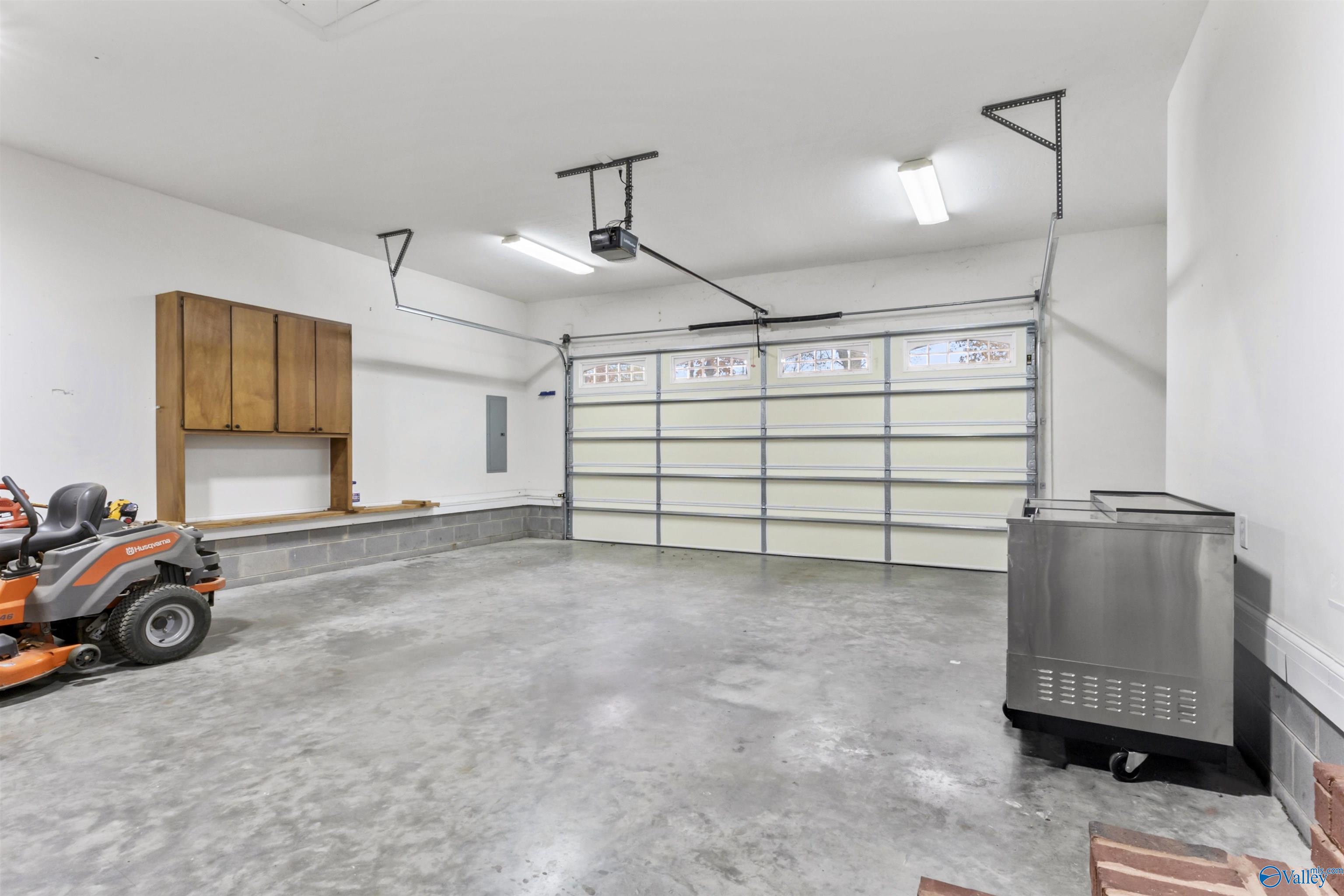 2571 Little Creek Road