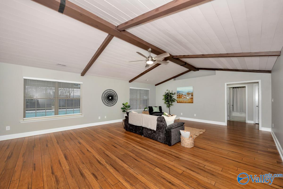 107 Slack Water Court