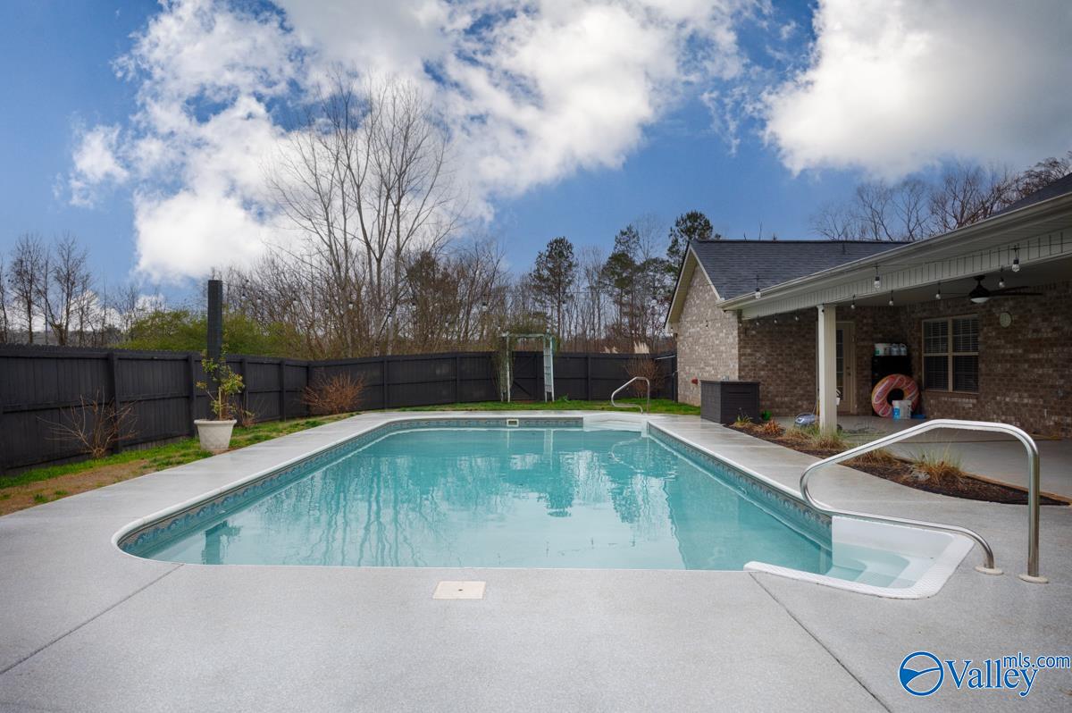 107 Slack Water Court