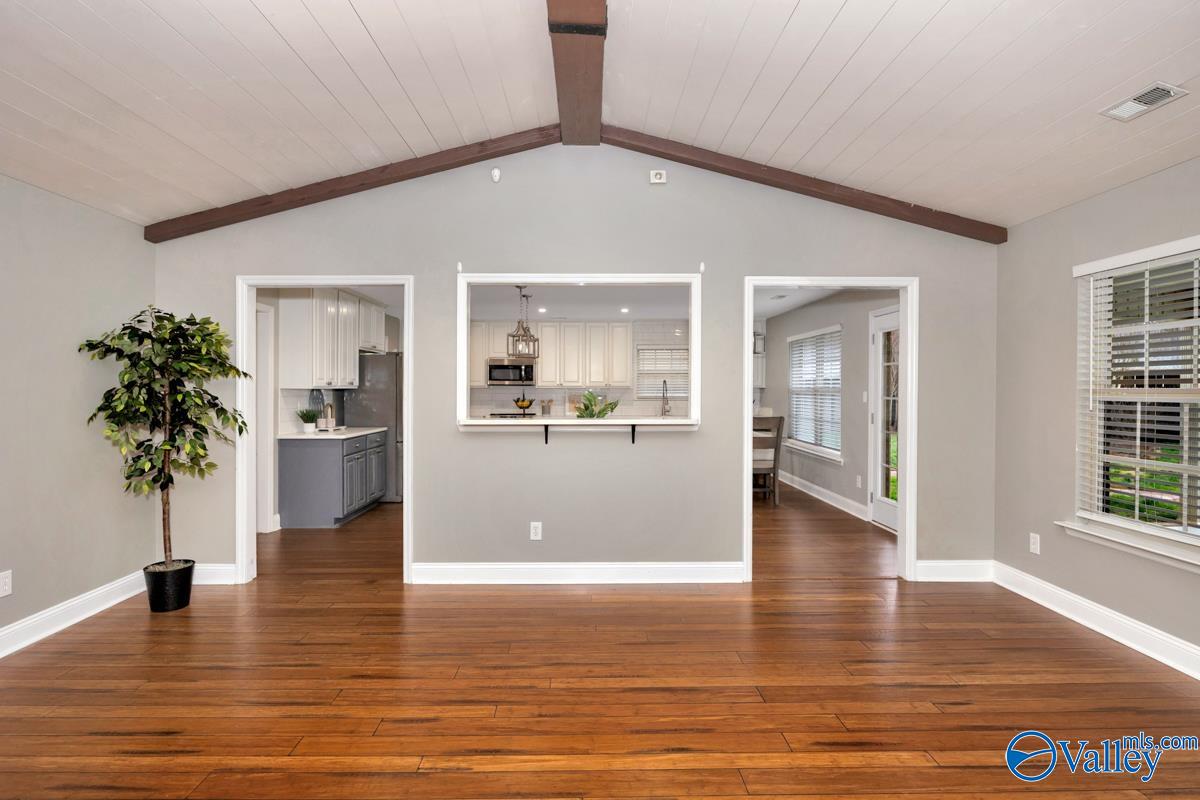 107 Slack Water Court