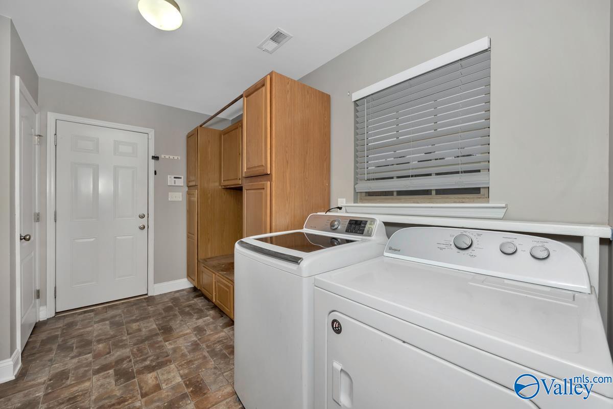 107 Slack Water Court