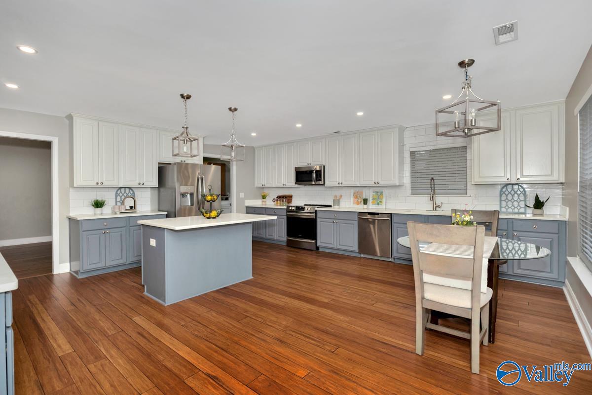 107 Slack Water Court