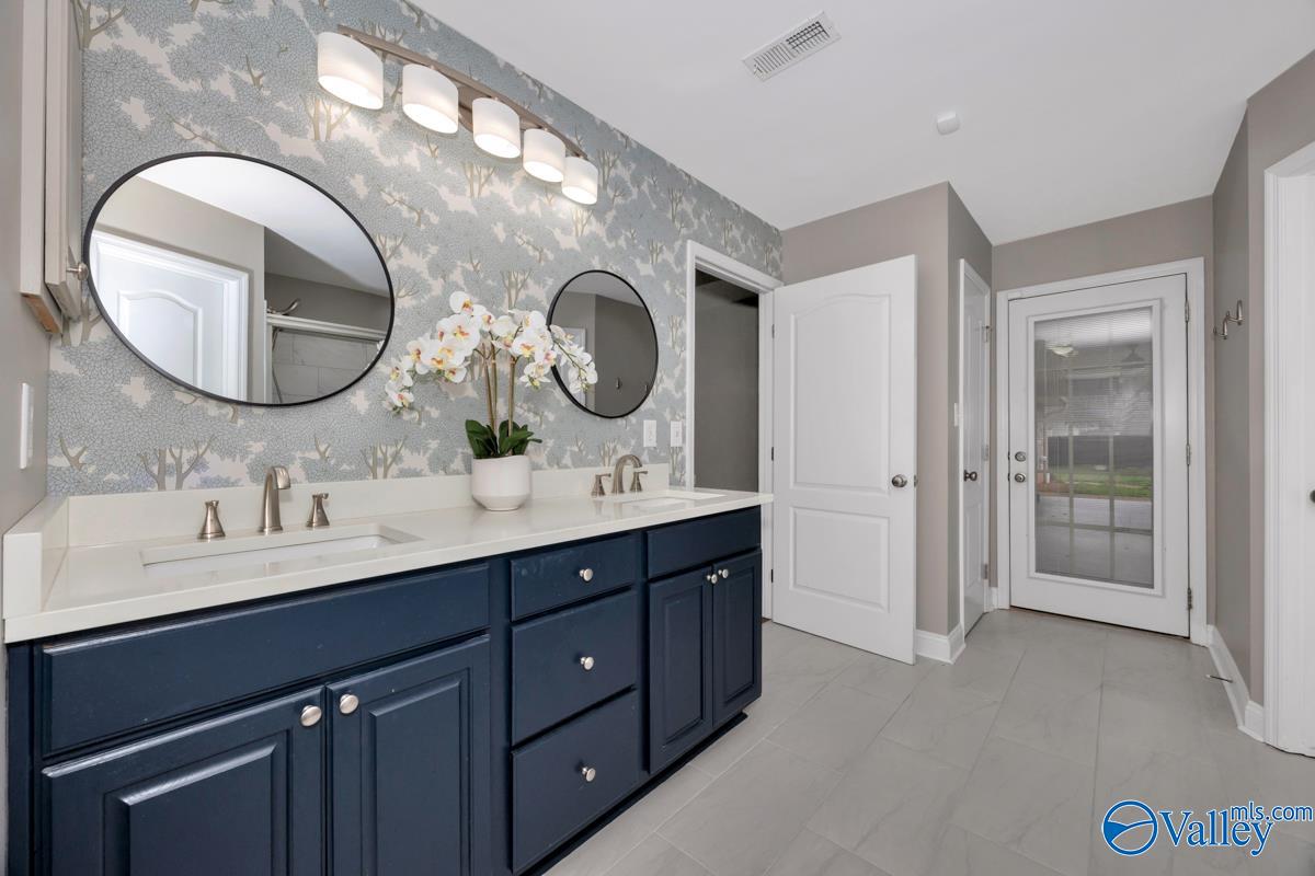 107 Slack Water Court