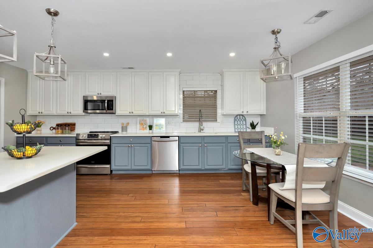 107 Slack Water Court