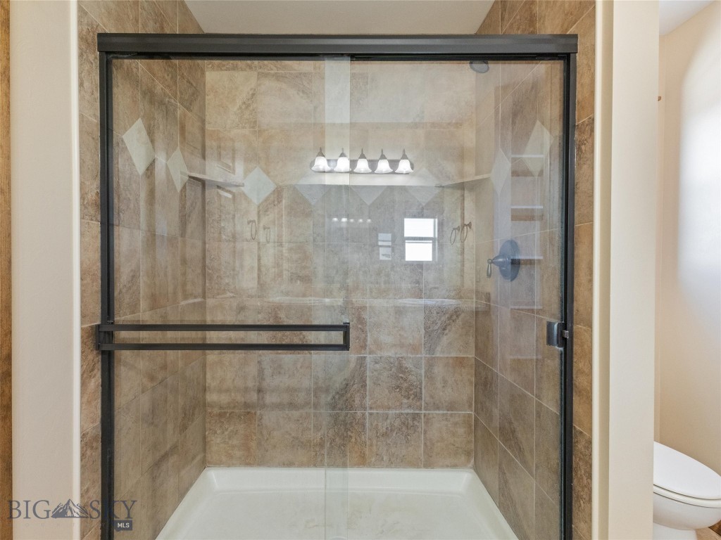 1516 Powers Boulevard