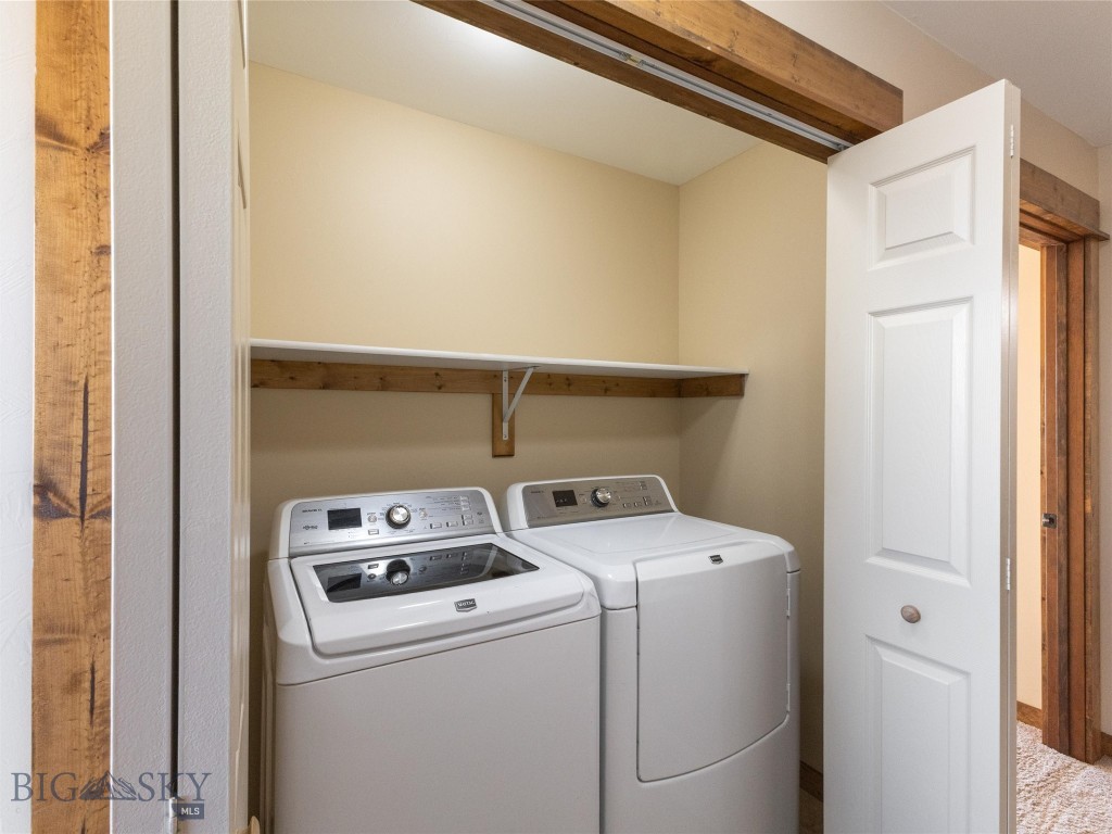 1516 Powers Boulevard