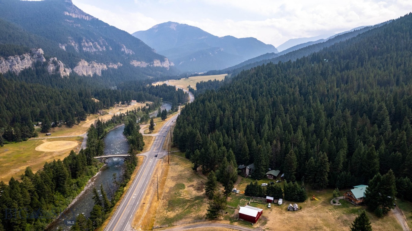 Lot 2 Chickadee Ridge