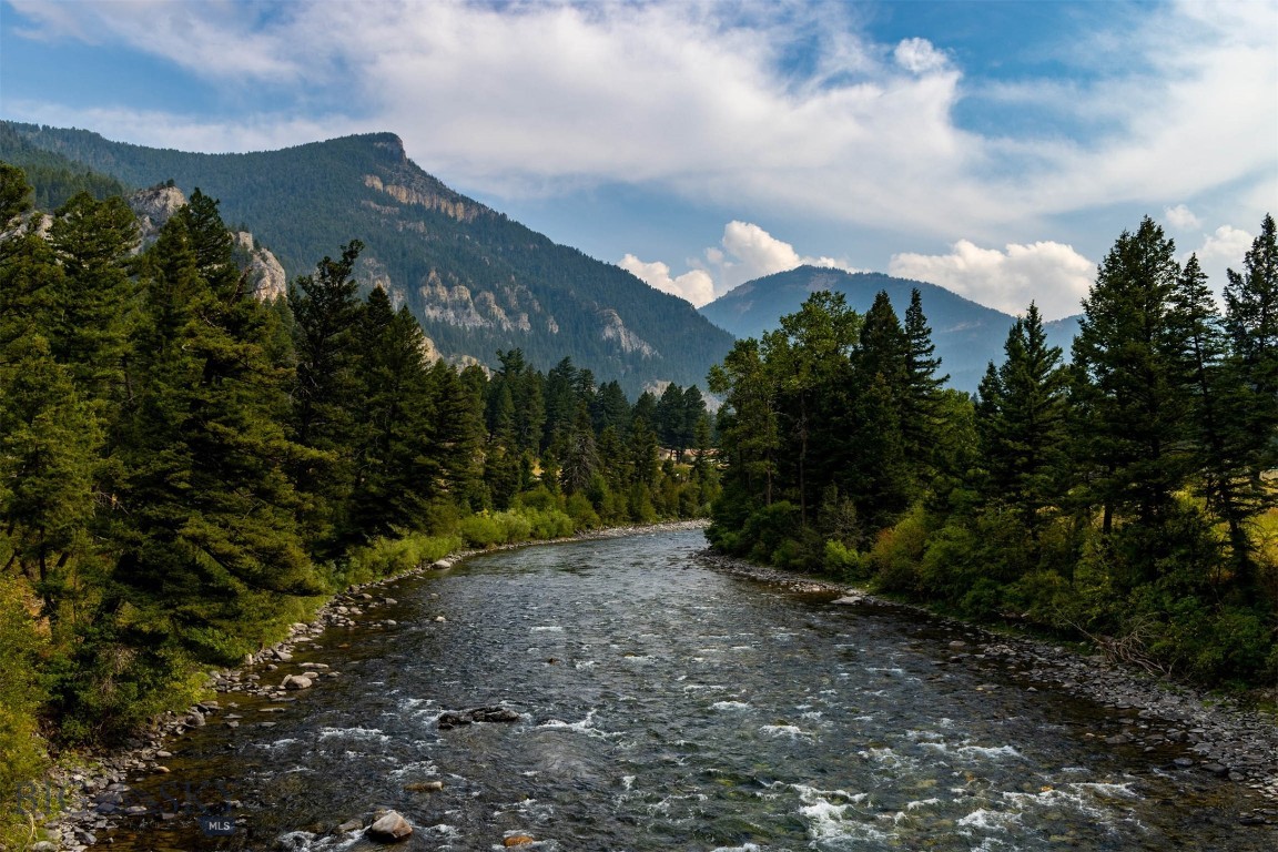 Lot 2 Chickadee Ridge