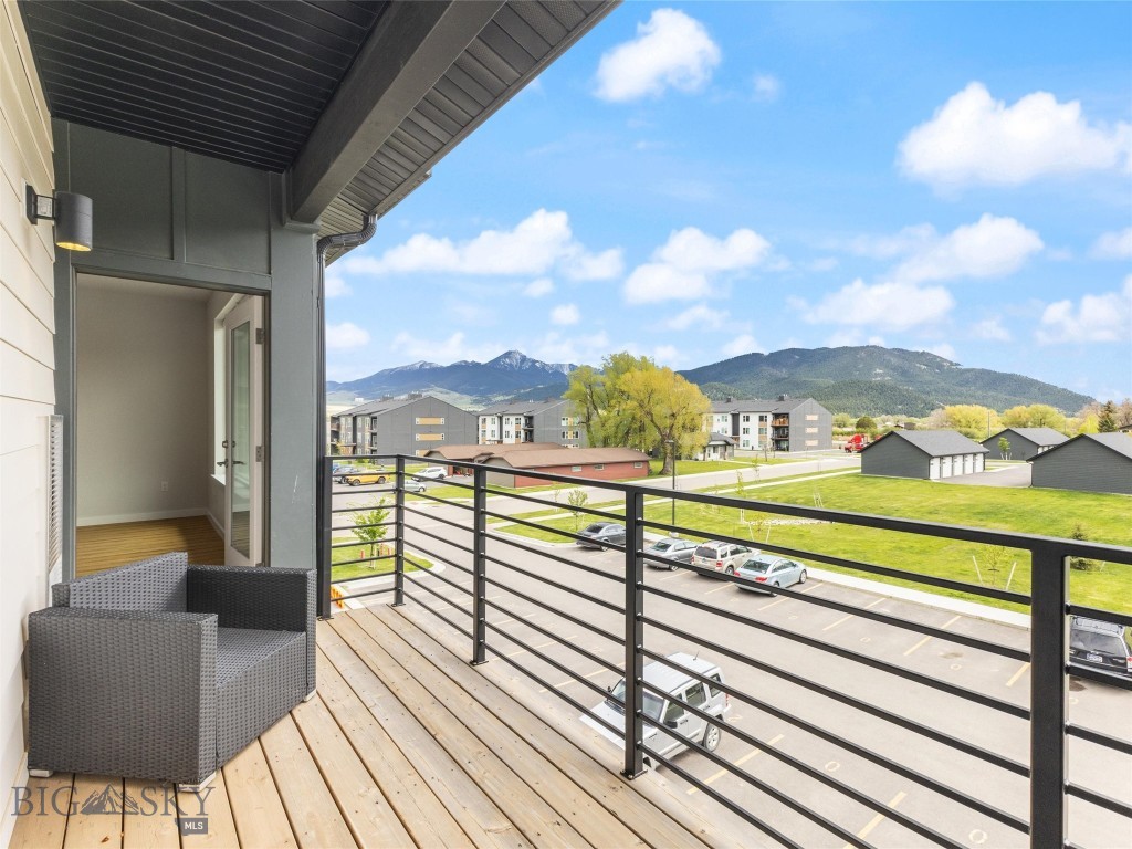 2222A Willow Drive 31