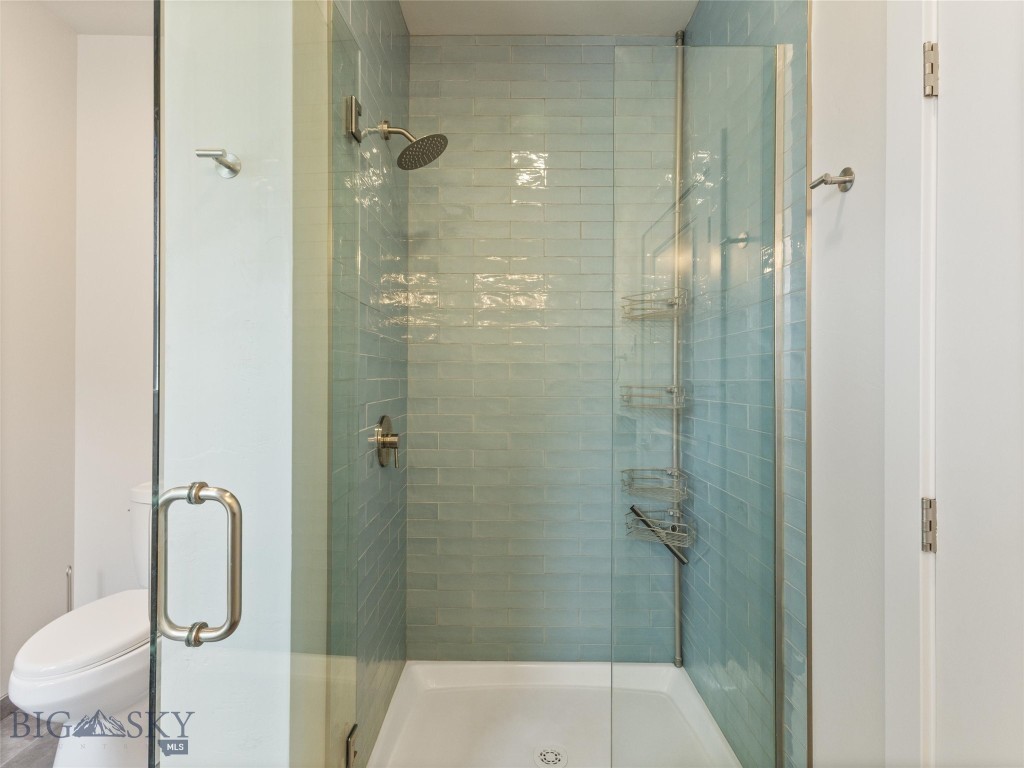 2222A Willow Drive 31