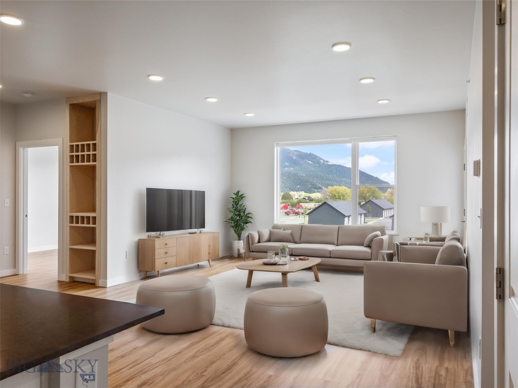 2222A Willow Drive 31