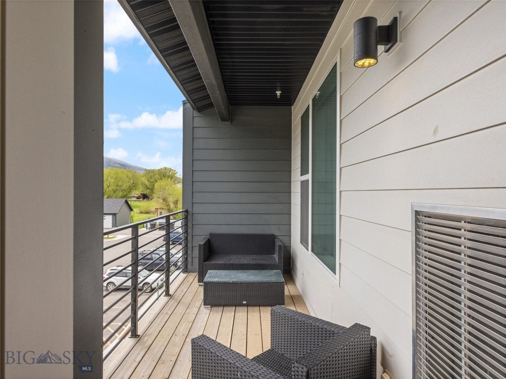 2222A Willow Drive 31