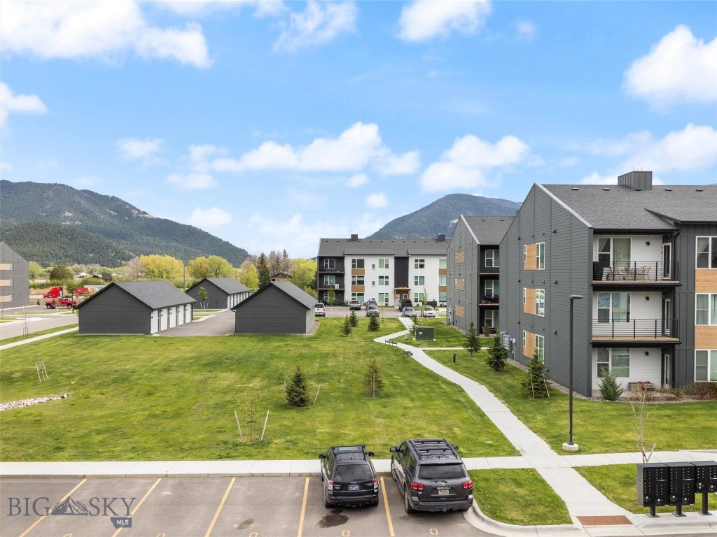 2222A Willow Drive 31