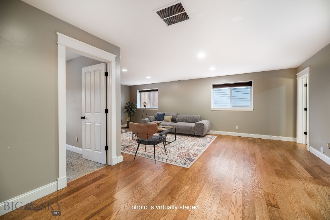 456 Cedar Wood Circle