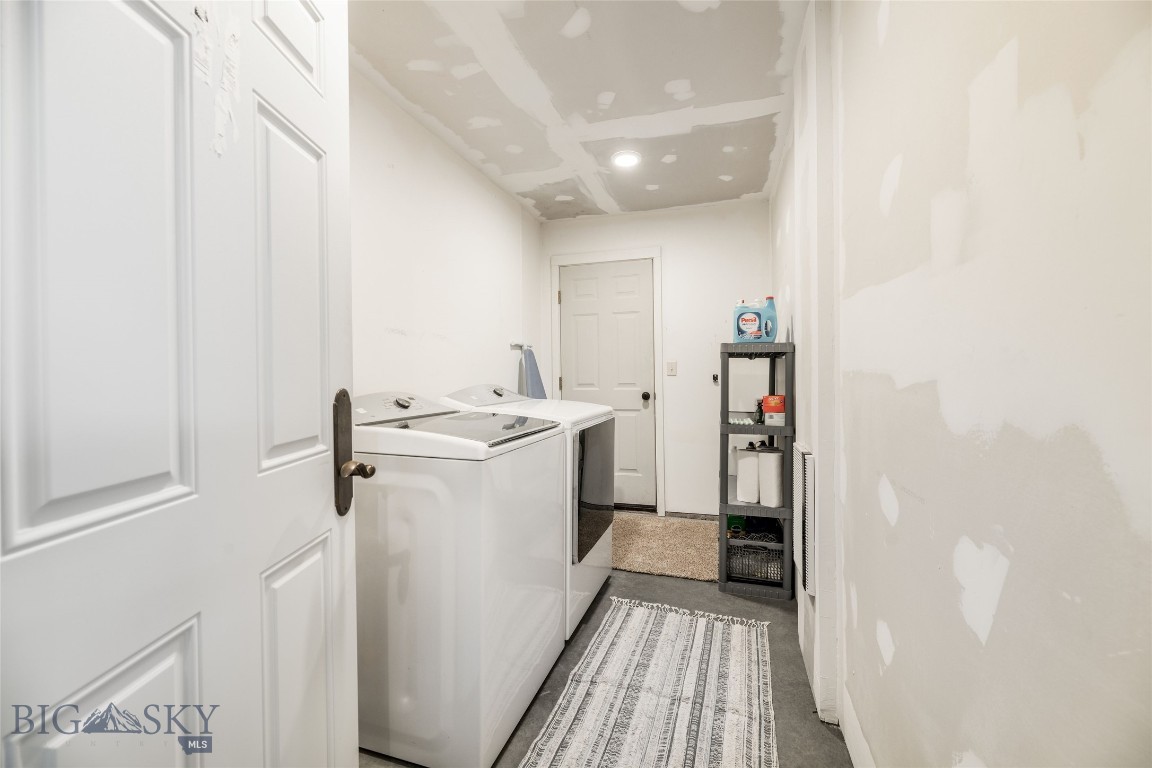 456 Cedar Wood Circle